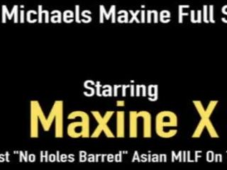 Gek aziatisch mam maxinex heeft kap over- hoofd een groot putz in haar pussy&excl;